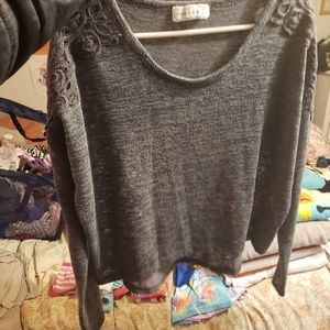 Abercrombie light weight sweater/tunic material